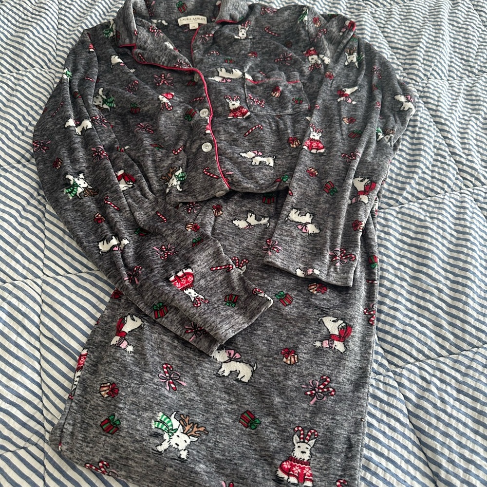 Laura Ashley Christmas Scottie Dog Pajamas